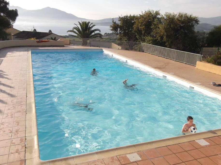 Appart 5 Personnes A Porticcio Avec 2 Piscines Materiel Enfant ,Bebe Clim Luaran gambar