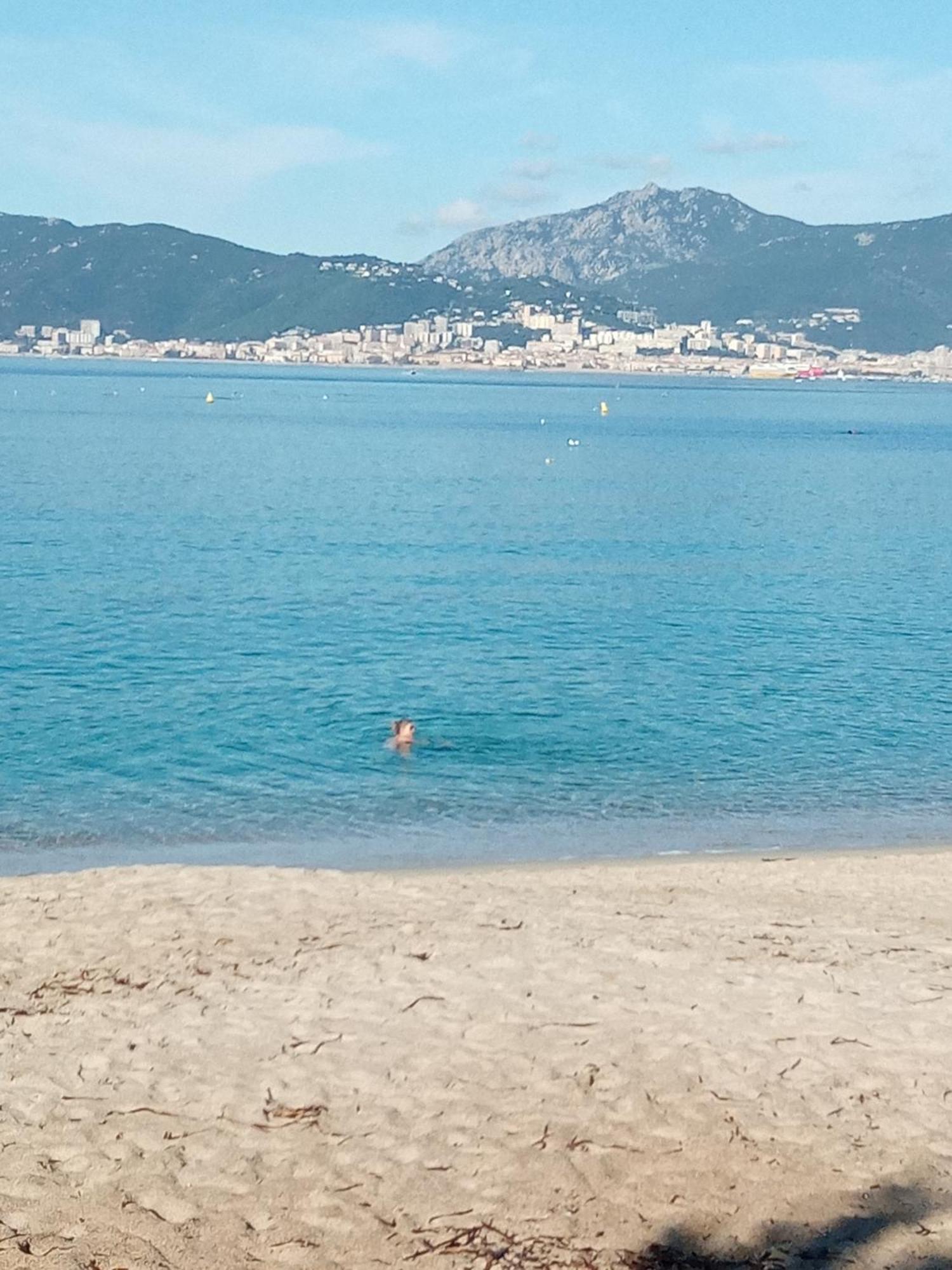 Appart 5 Personnes A Porticcio Avec 2 Piscines Materiel Enfant ,Bebe Clim Luaran gambar
