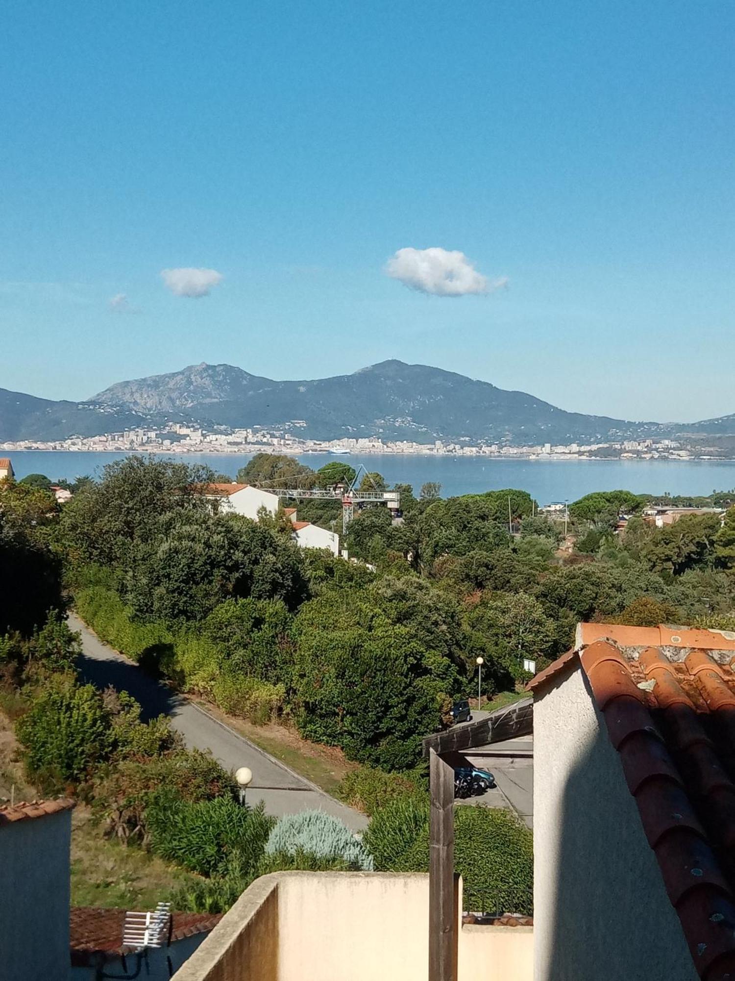 Appart 5 Personnes A Porticcio Avec 2 Piscines Materiel Enfant ,Bebe Clim Luaran gambar